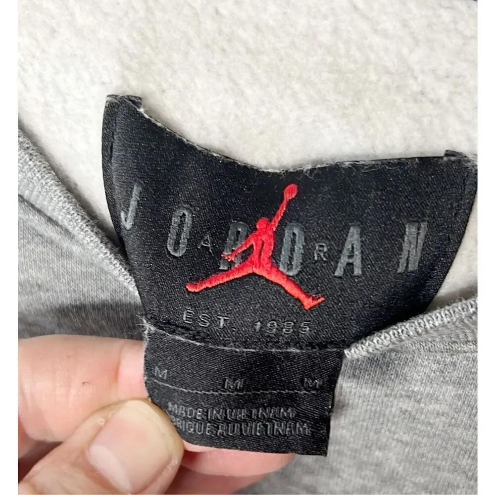Jordan Men's Essential Holiday Fleece Crew in Grey/Plaid Size Medium Unisex Spel